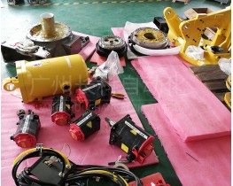 發(fā)那科機(jī)器人R-2000iC本體拆機(jī)件銷售：電機(jī)、減速器、平衡缸……