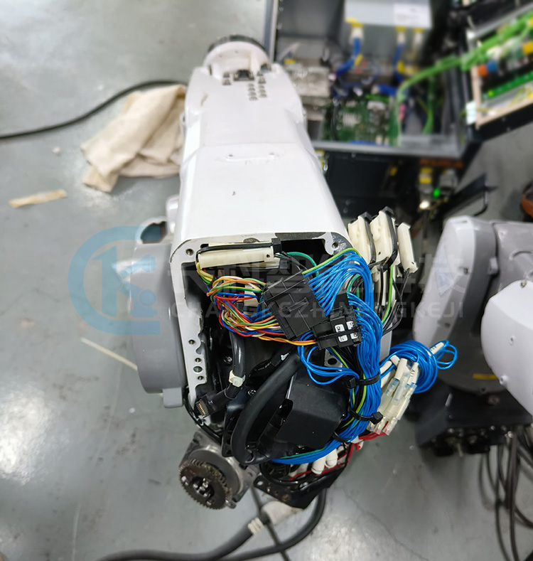 維修那智機器人MZ04、MZ07