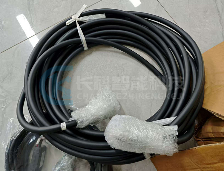 安川DX100機(jī)器人MH-80動力纜HW1270736-15 HW1270737-15